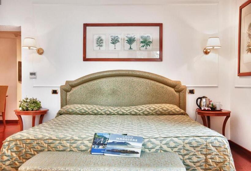 Полулюкс Вид на Озеро, Relais Casali Della Cisterna