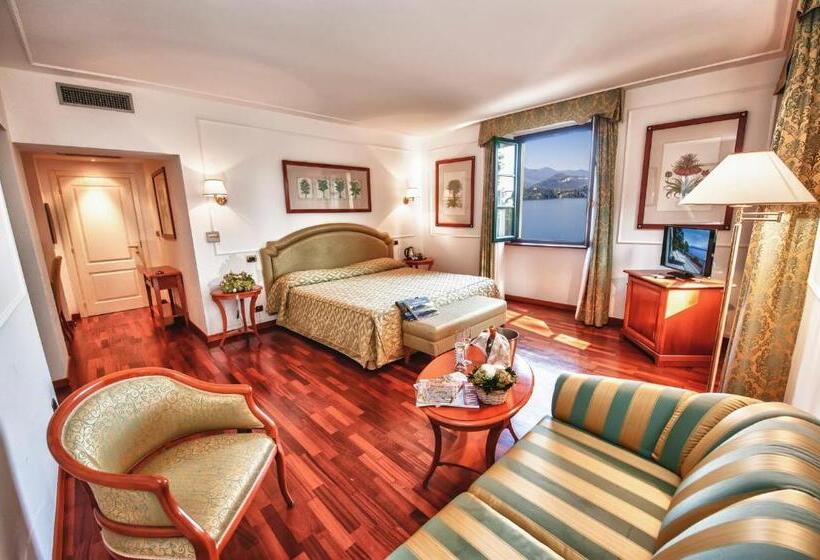 Полулюкс Вид на Озеро, Relais Casali Della Cisterna