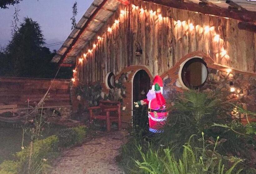 بانگلوی استاندارد, Cabañas De Tzununa