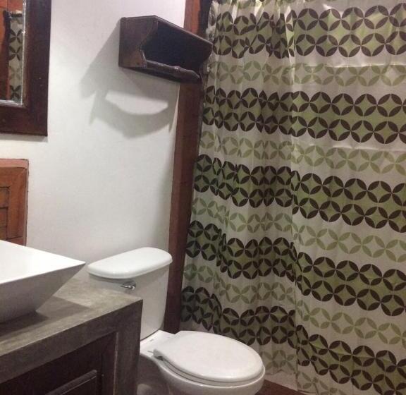 اتاق لوکس, Cabañas De Tzununa