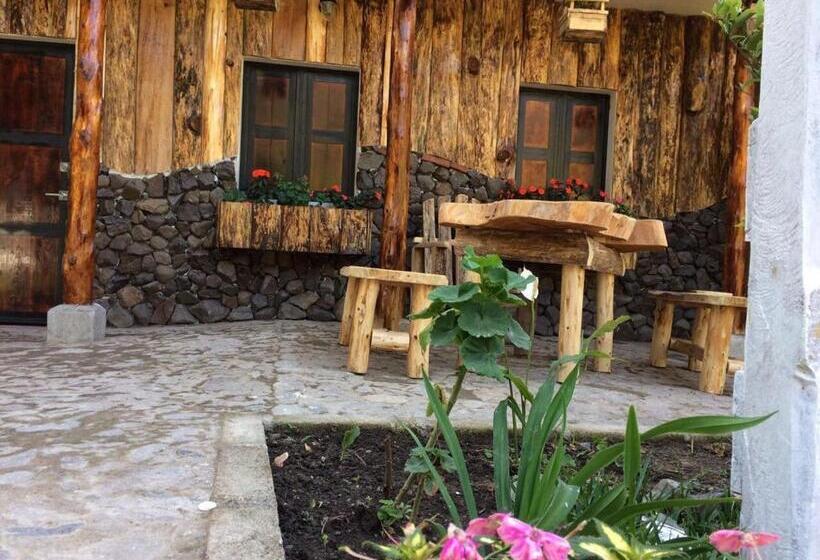 اتاق لوکس, Cabañas De Tzununa