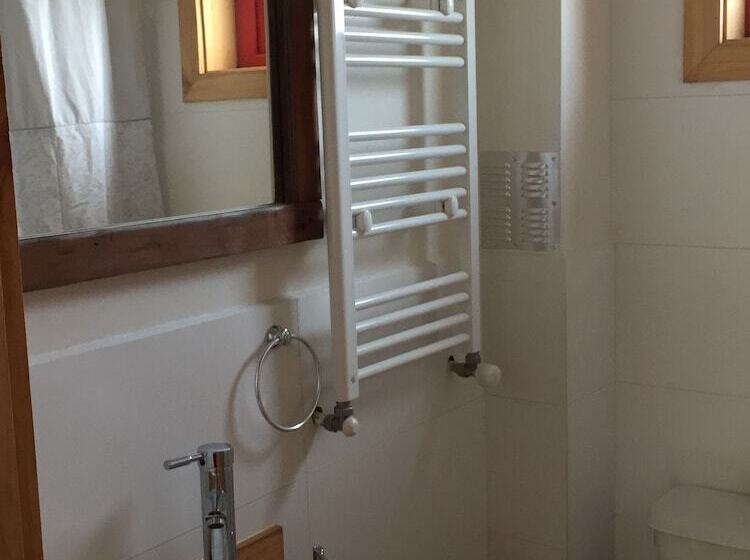 کابین, Almabosque Cabañas