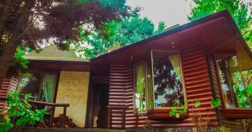 کابین, Cabañas El Dorado Pucón