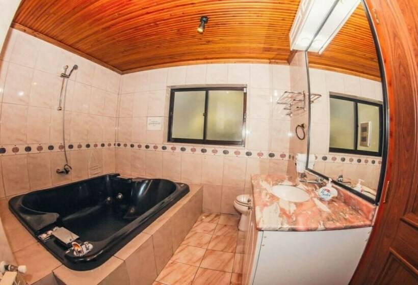 کابین, Cabañas El Dorado Pucón