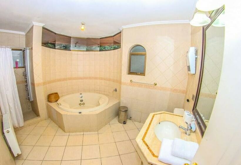 کابین, Cabañas El Dorado Pucón