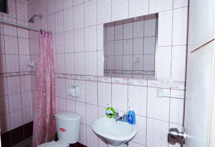 Номер Стандарт 2 Двуспальные Кровати, Nak Hoteles