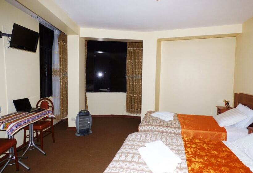 Номер Стандарт 2 Двуспальные Кровати, Nak Hoteles