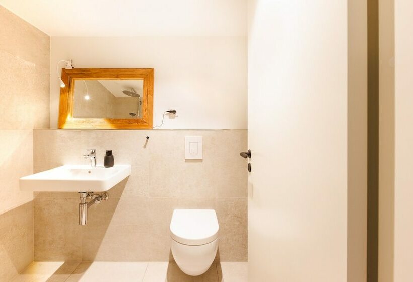 מיטה בחדר משותף, Drivethru Bed & Breakfast Hvide Sande