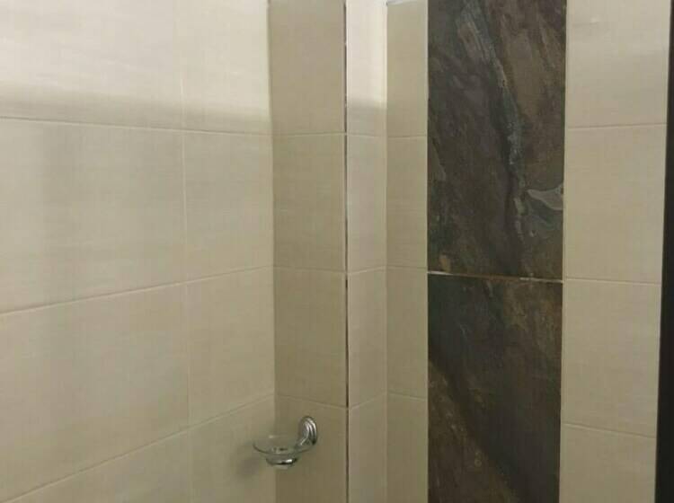 غرفة عائلية, Hostal Don Jotas