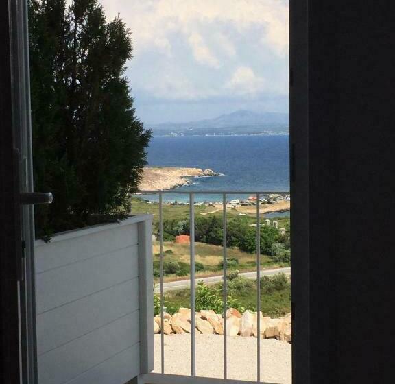 اتاق استاندارد با بالکن و چشم‌انداز دریا, Aika Akvaryum