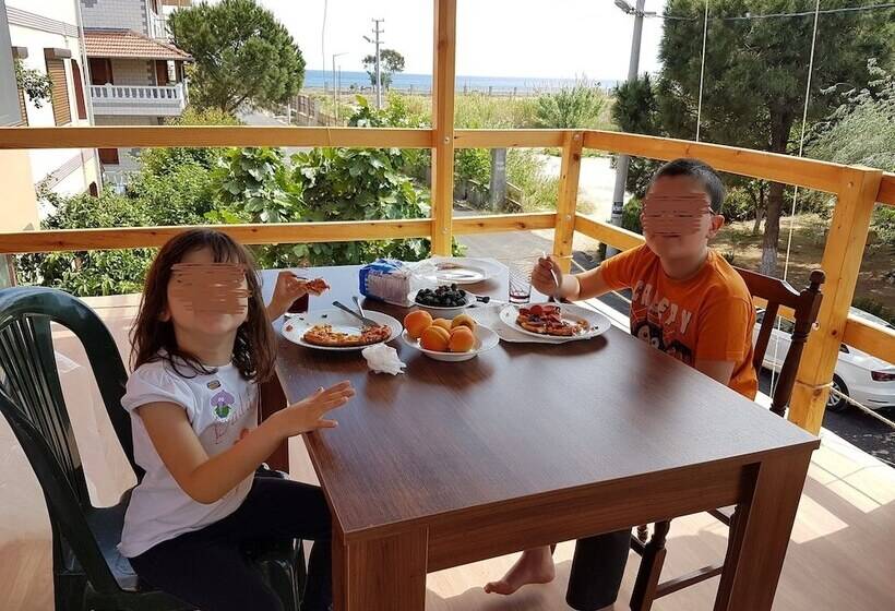Deniz Manzaralı Süit, Izmir Tatil Evi Beach Resort