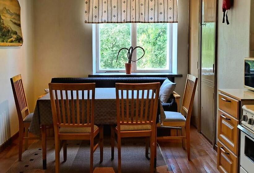 דירת שני חדרים, Vanhan Koulun Majatalo Old School Guest House