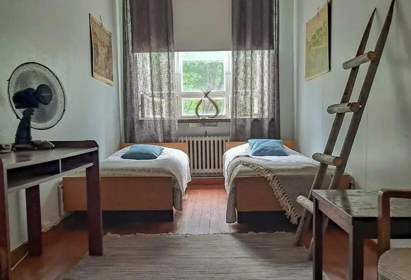 バス共有のスタンダードルーム, Vanhan Koulun Majatalo Old School Guest House