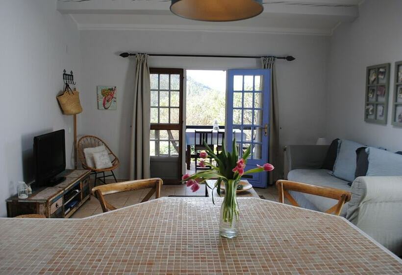 Апартаменты 2 Спальни, Residence Le Mouron Rouge