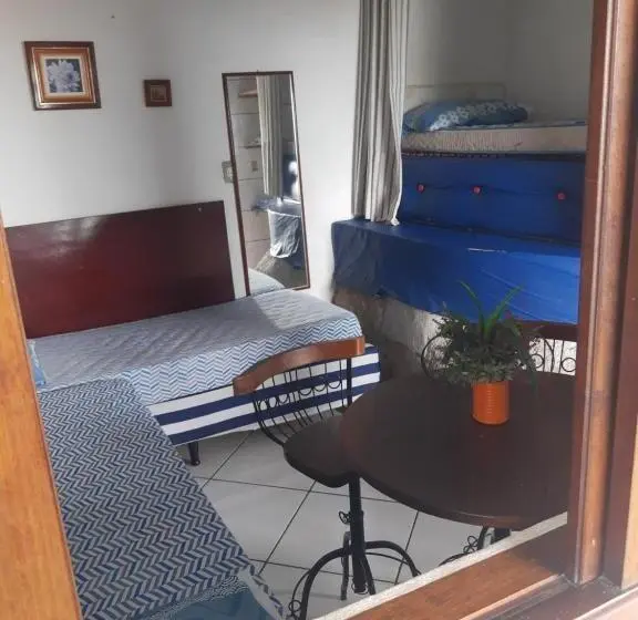 Perhehuone, Hostel Ancorados Drumond