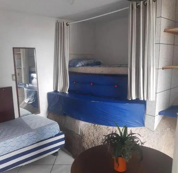 Perhehuone, Hostel Ancorados Drumond