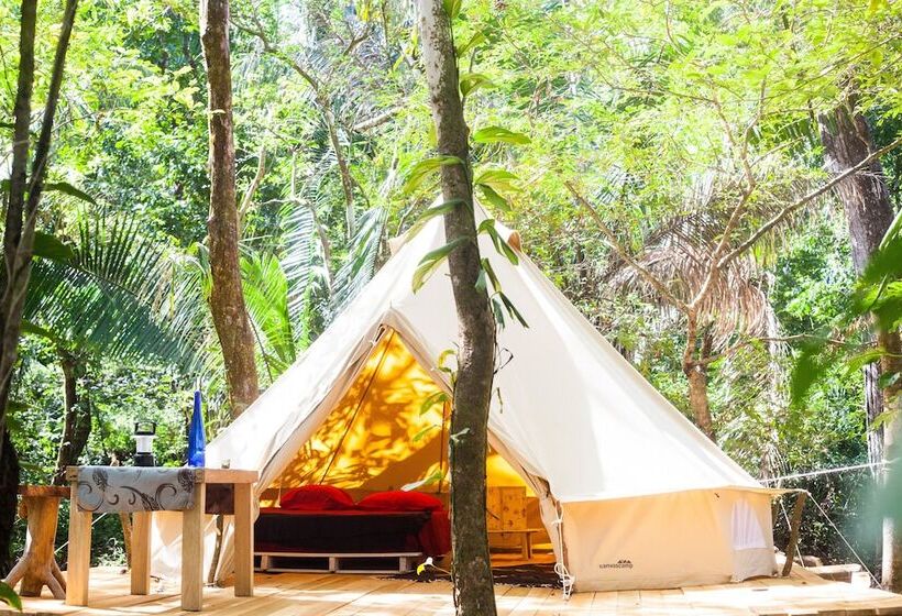 كوخ كومفورت, Bar'coquebrado Camping