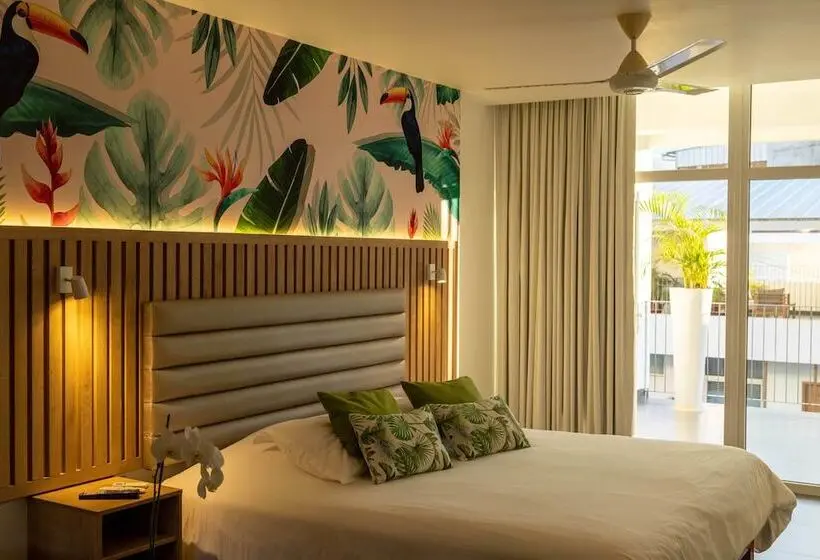 プールビュースタンダードステューディオ, Tucan Suites Apart Hotel – Hotel Asociado Casa Andina