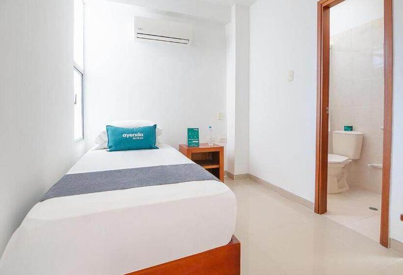 اتاق استاندارد یک نفره, Ayenda Juglar