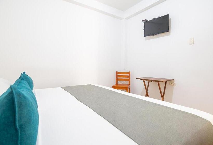 اتاق استاندارد, Ayenda Juglar