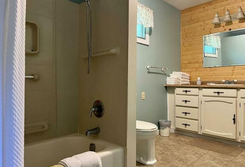 스탠다드 룸 킹사이즈 침대, Lake Moc A Tek Inn