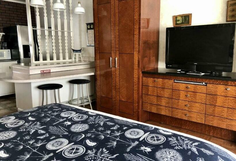 스위트, Lake Moc A Tek Inn