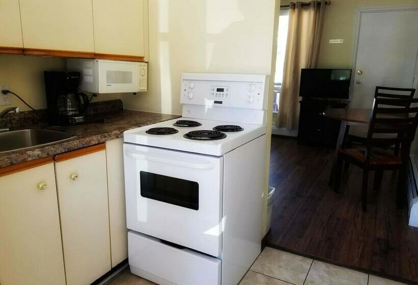 غرفة أساسية عائلية, Pinedale Inn