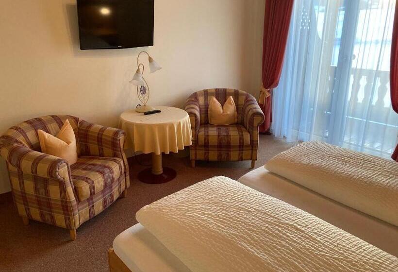 Camera Standard Vista Montagna, Gästehaus Menkenbauer