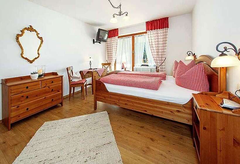 Camera Standard, Gästehaus Menkenbauer