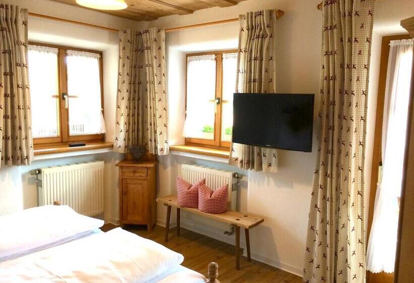 Casa 1 Camera da Letto, Gästehaus Menkenbauer