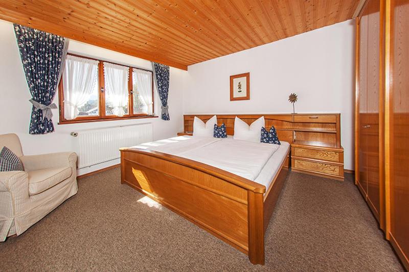 Appartamento 1 Camera da Letto con Terrazza, Gästehaus Menkenbauer