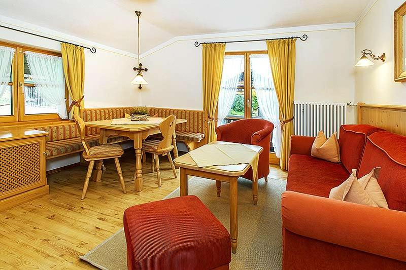 Appartamento 1 Camera da Letto con Vista, Gästehaus Menkenbauer