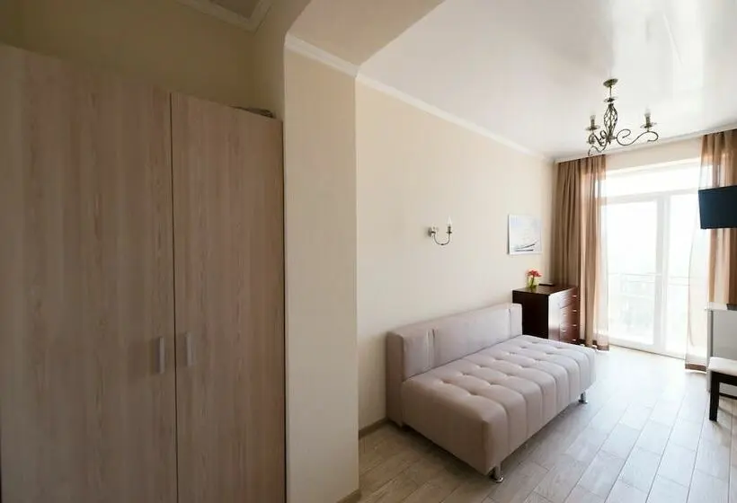 スタンダード4人部屋, Alion Hotel Zatoka
