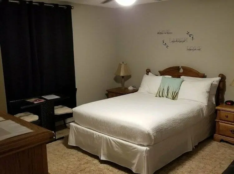 ダブルベッドスタンダードルーム, Bee 'n Bee Bed N' Breakfast