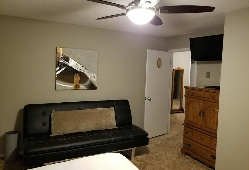 غرفة قياسية سرير مزدوج, Bee 'n Bee Bed N' Breakfast