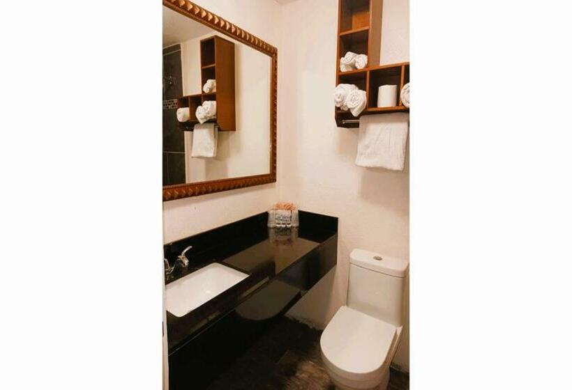 Номер Стандартный Кровать Куин, Hometown Inn Lakin