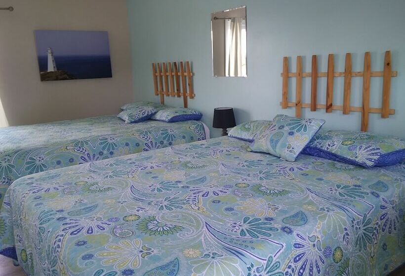 غرفه قياسيه سريرين مزدوجين, Riverside Motel And Marina Manistee