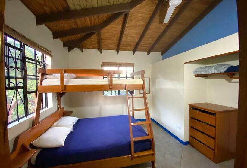 2 Yatak Odalı Ev, Sea Cliff Cottages