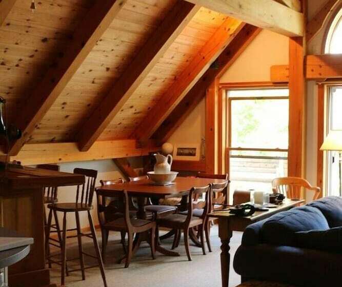 高级套房, Sunny Rock B&b Haliburton