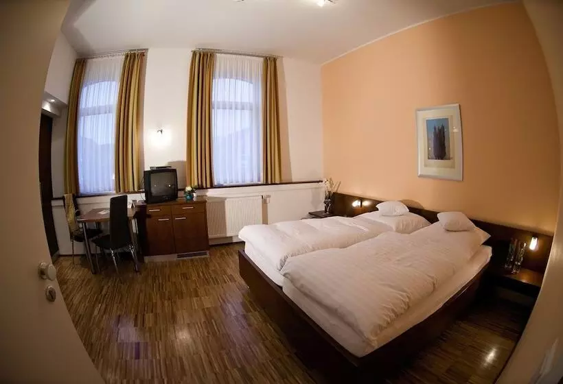 Standard Triple Room, Akzent Hotel Altenberge