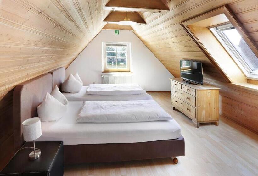 スタンダードルーム, Restaurantcafepension Himmel