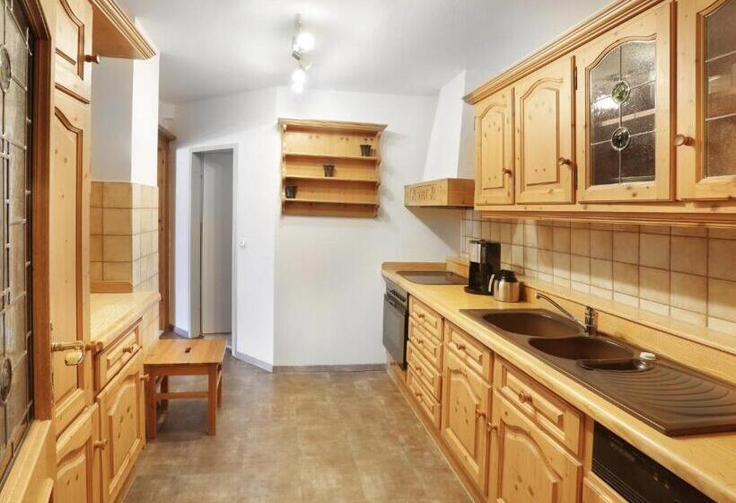 1ベッドルームアパートメント, Restaurantcafepension Himmel