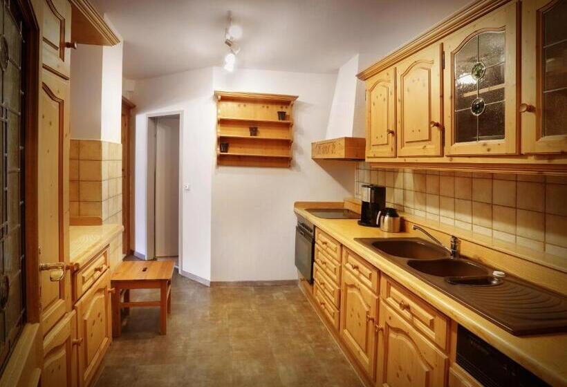 1ベッドルームアパートメント, Restaurantcafepension Himmel