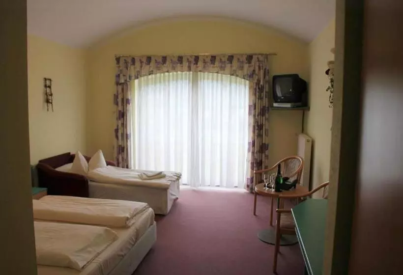 اتاق خانوادگی, Landhotel Zur Post