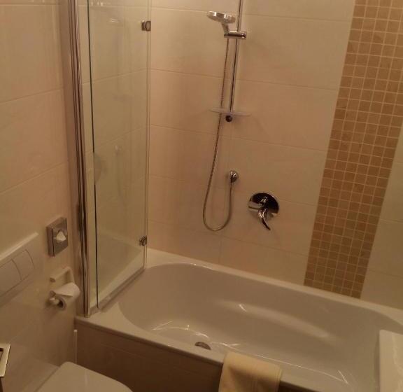 Номер Стандарт, Burg