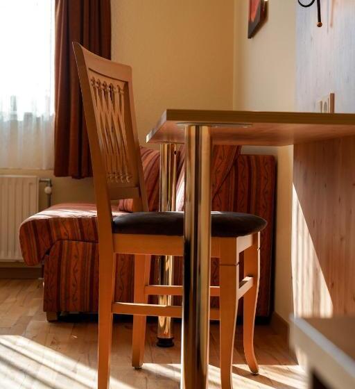 コンフォートルーム, Frühstückspension Christinenhof