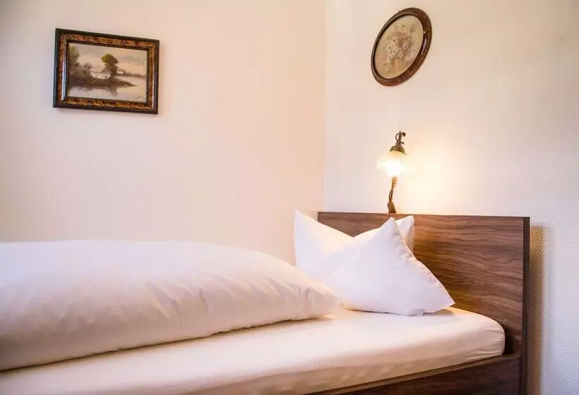 Comfort Yhden Hengen Huone, Gerberhaus