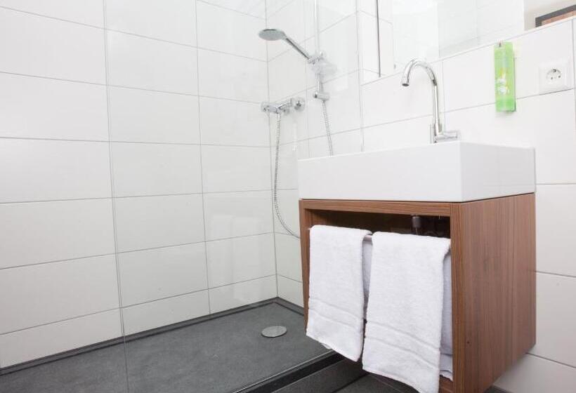 غرفة عائلية, Kunstmühle