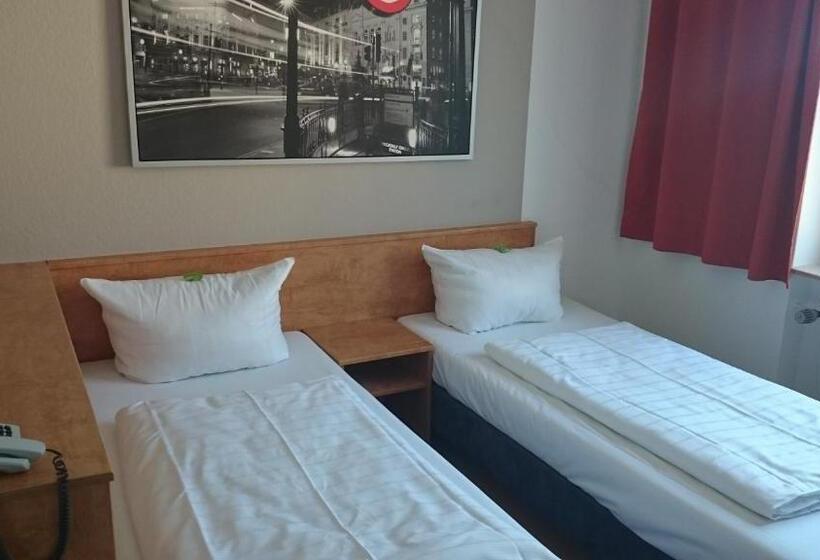 Номер Стандарт, Novostar