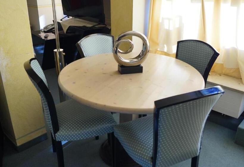 발코니가 있는 스위트, Ristorante La Terrazza